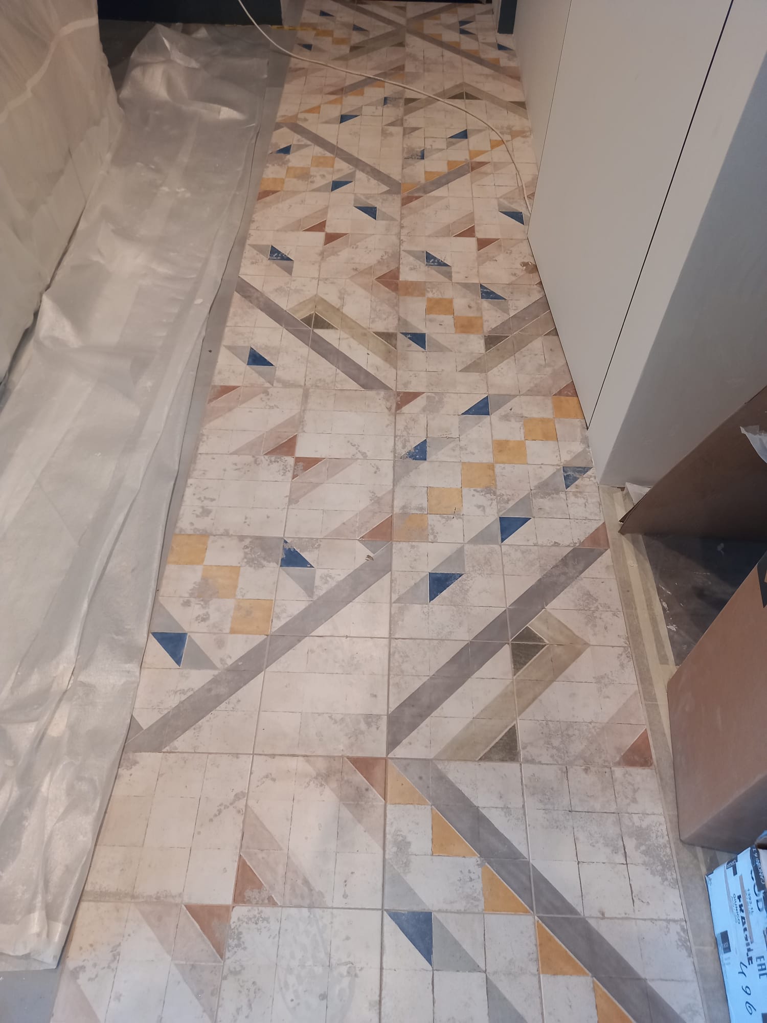 Geometrinis grindų raštas
